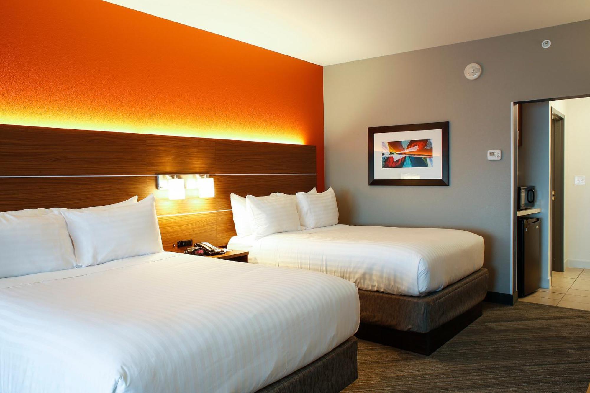 Holiday Inn Express & Suites Downtown Louisville By Ihg Extérieur photo