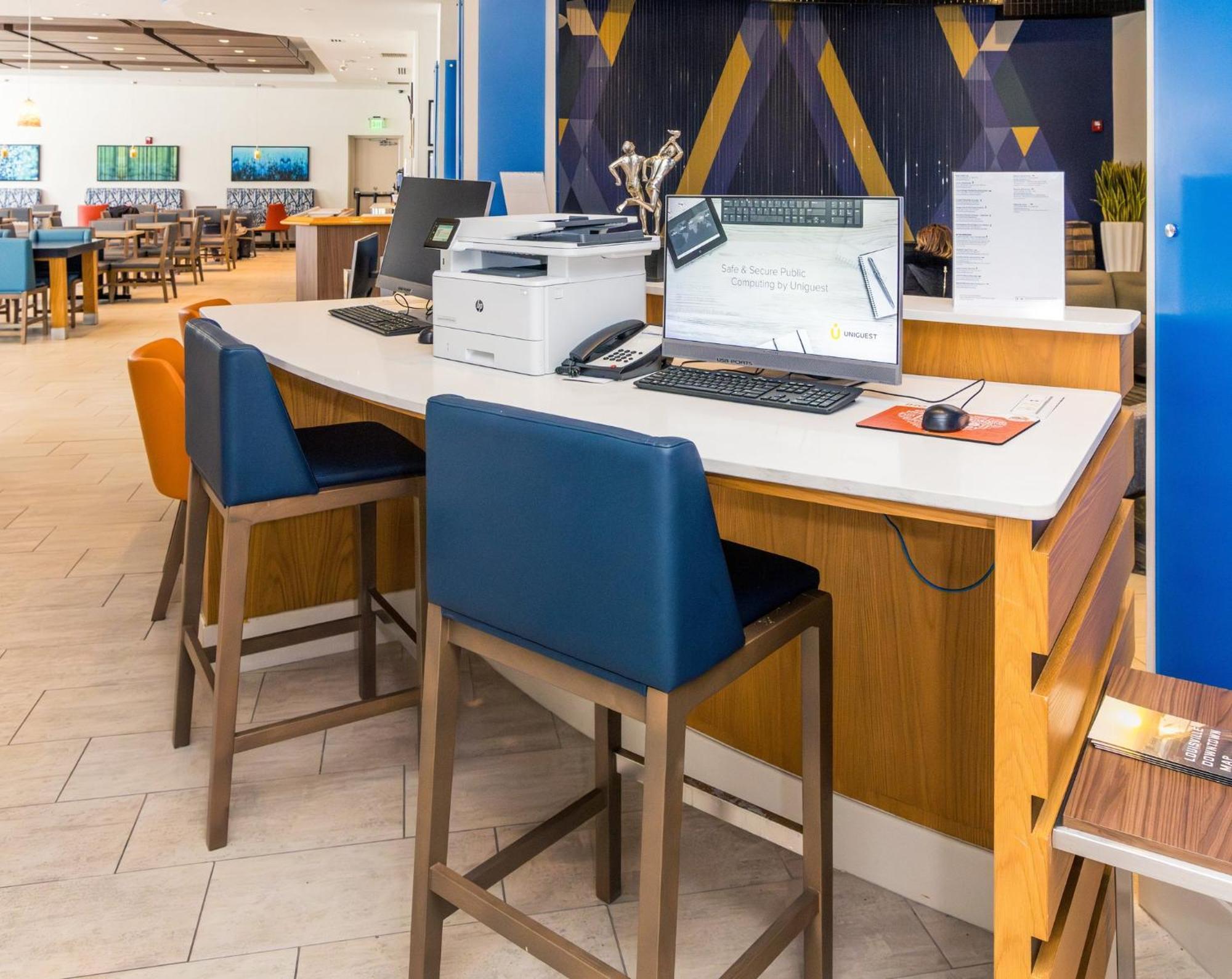Holiday Inn Express & Suites Downtown Louisville By Ihg Extérieur photo